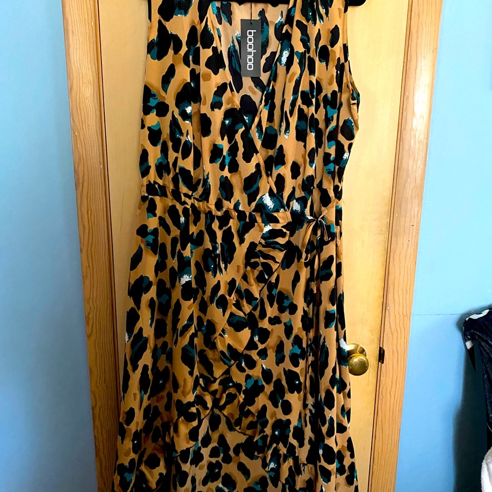 Summer sleeveless dress